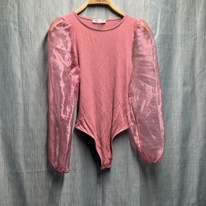 Simons Blue blush sheer sleeve pink body suit size small NWT